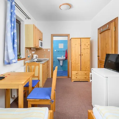 Penzion Petra, 3* ハルラホフ